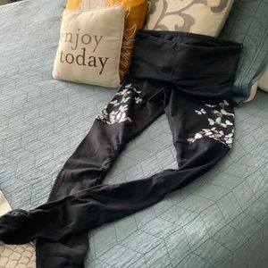 ALO butterfly leggings